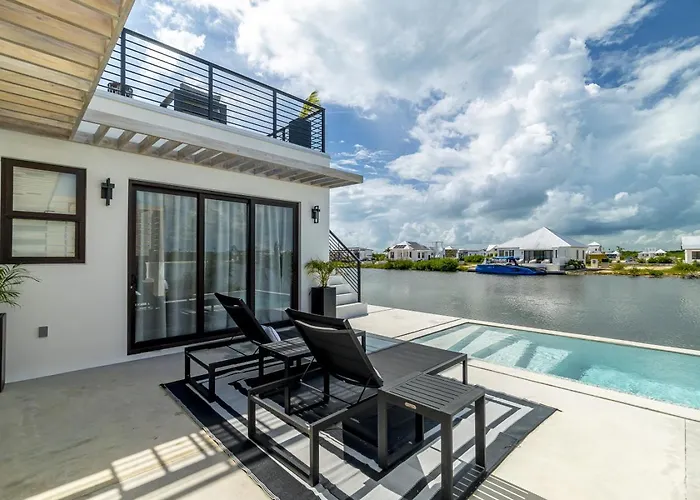 Seabreeze And Mistico Club Boat Shuttle Villa